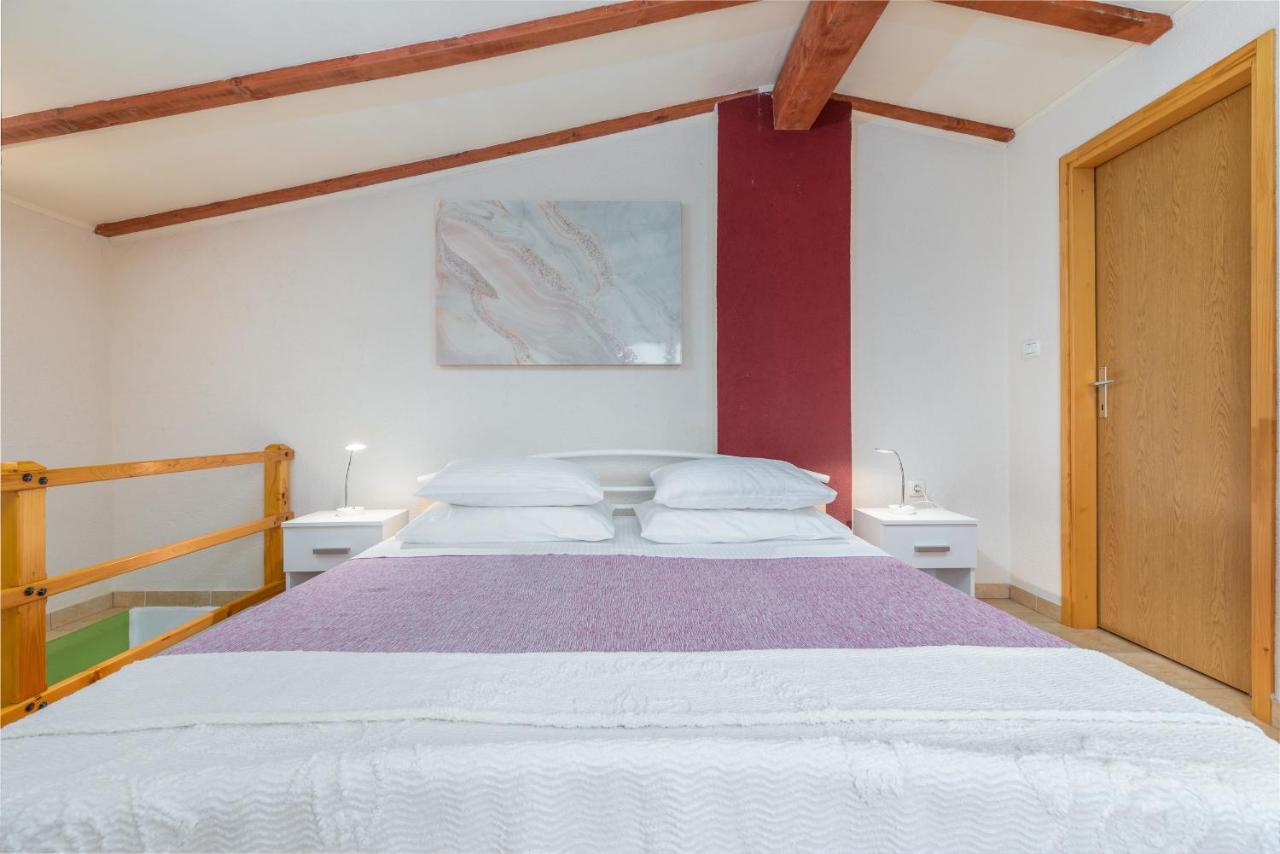 بولا Holiday Home Nadia المظهر الخارجي الصورة