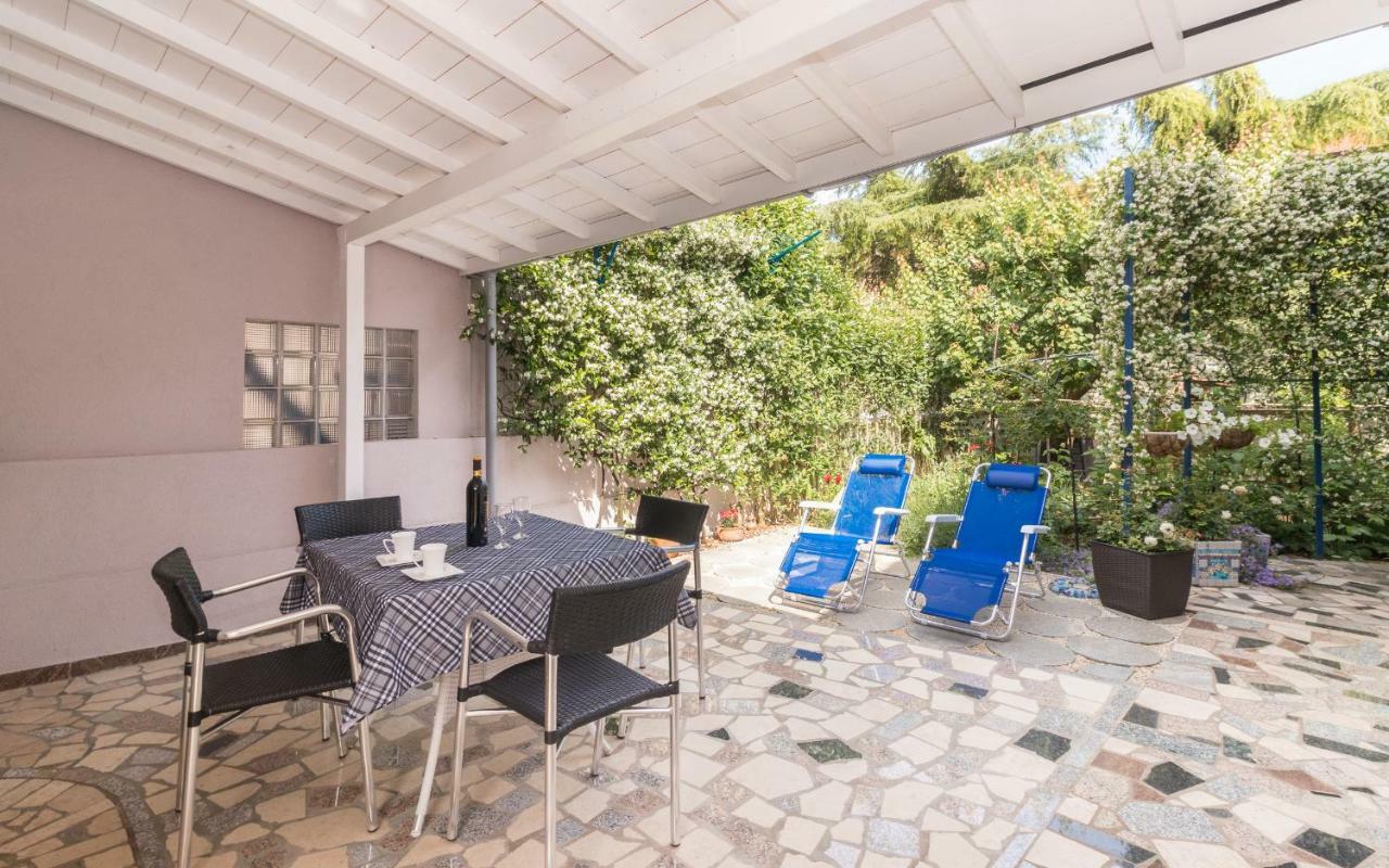 بولا Holiday Home Nadia المظهر الخارجي الصورة